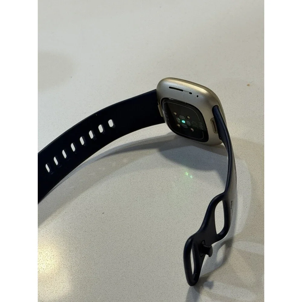 Fitbit Versa 3 GPS Smartwatch Blue - Fully Tested & Reset - Charger Included